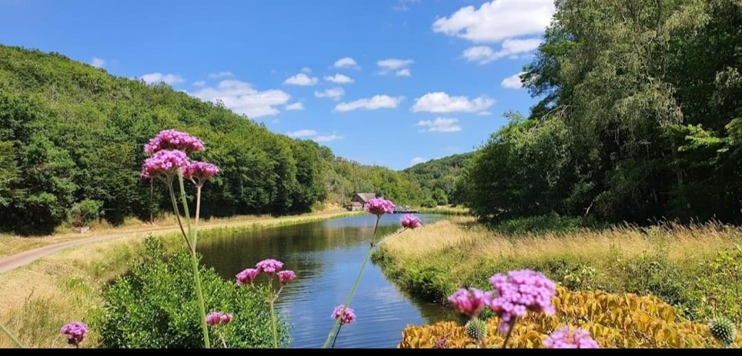 Gite 16 Ecluses Canal Du Nivernais La Collancelle Экстерьер фото