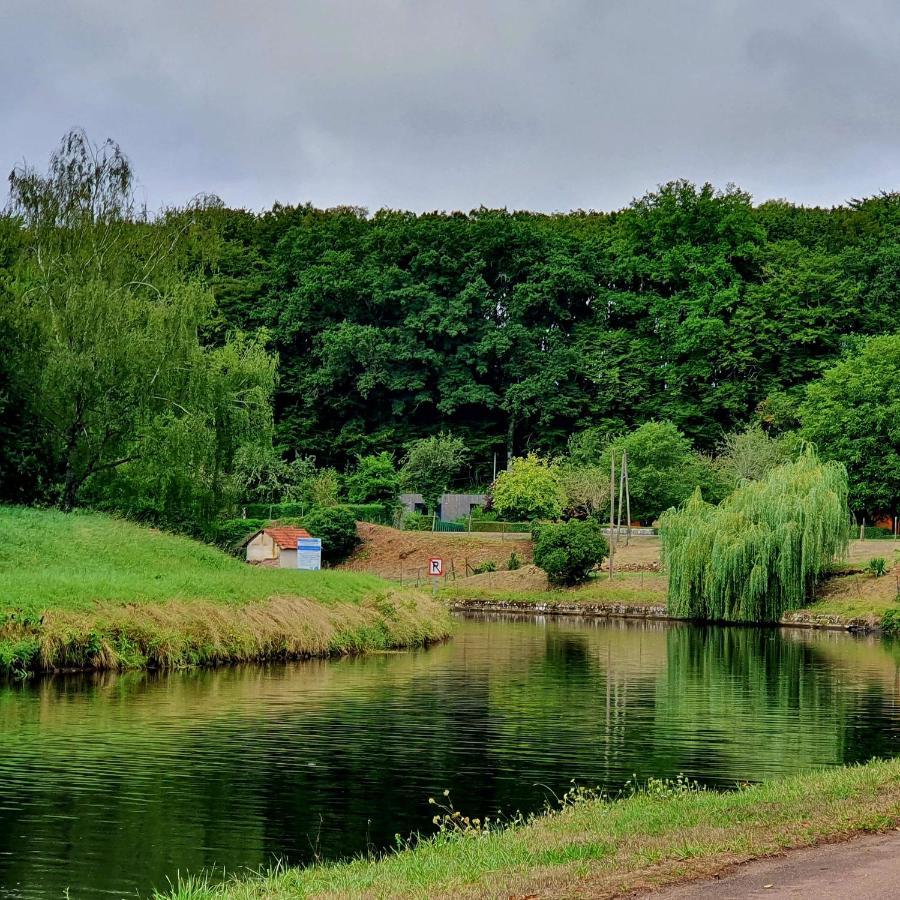 Gite 16 Ecluses Canal Du Nivernais La Collancelle Экстерьер фото